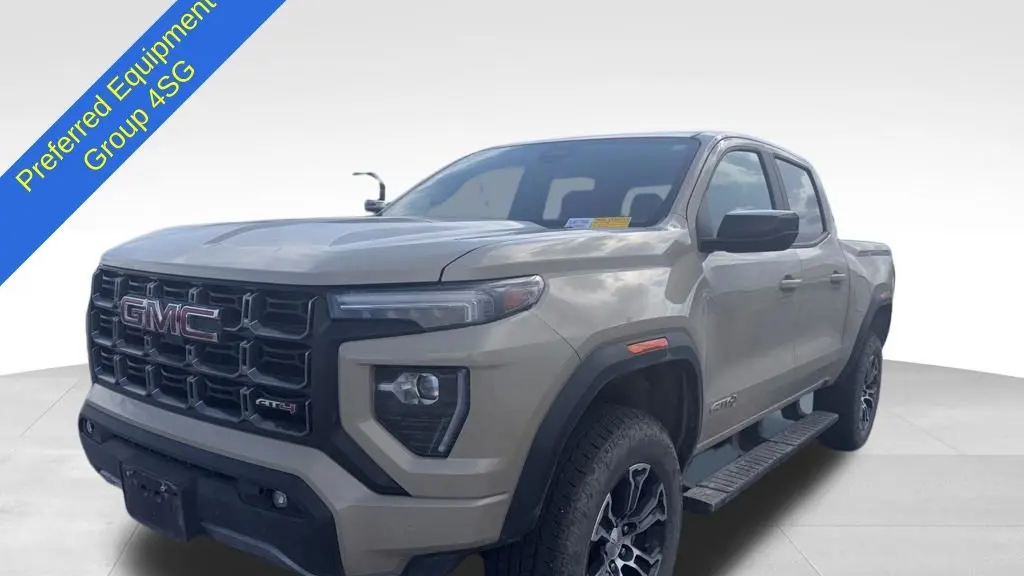2023 GMC Canyon AT4