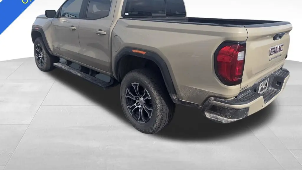 2023 GMC Canyon AT4