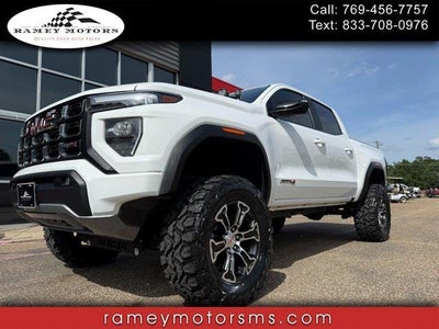 2024 GMC Canyon 4X4 AT4 4DR Crew Cab 5 FT. SB