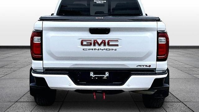 2023 GMC Canyon AT4