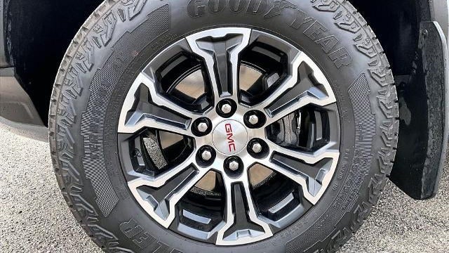 2023 GMC Canyon AT4