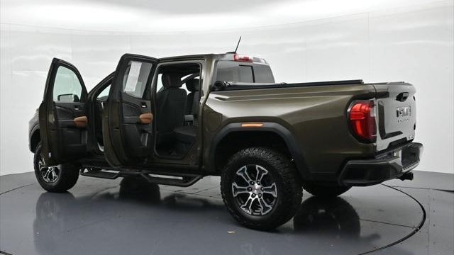 2024 GMC Canyon AT4