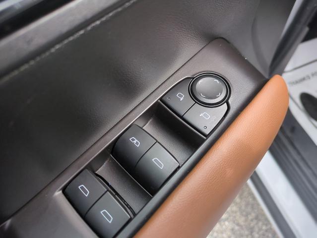 2024 GMC Canyon - $39,900