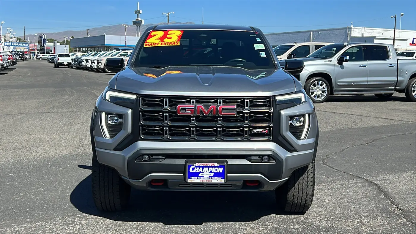 2023 GMC Canyon AT4