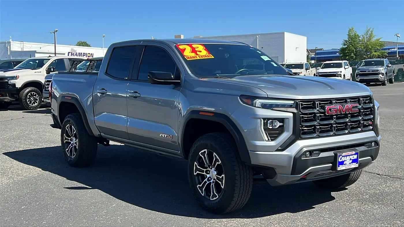2023 GMC Canyon AT4