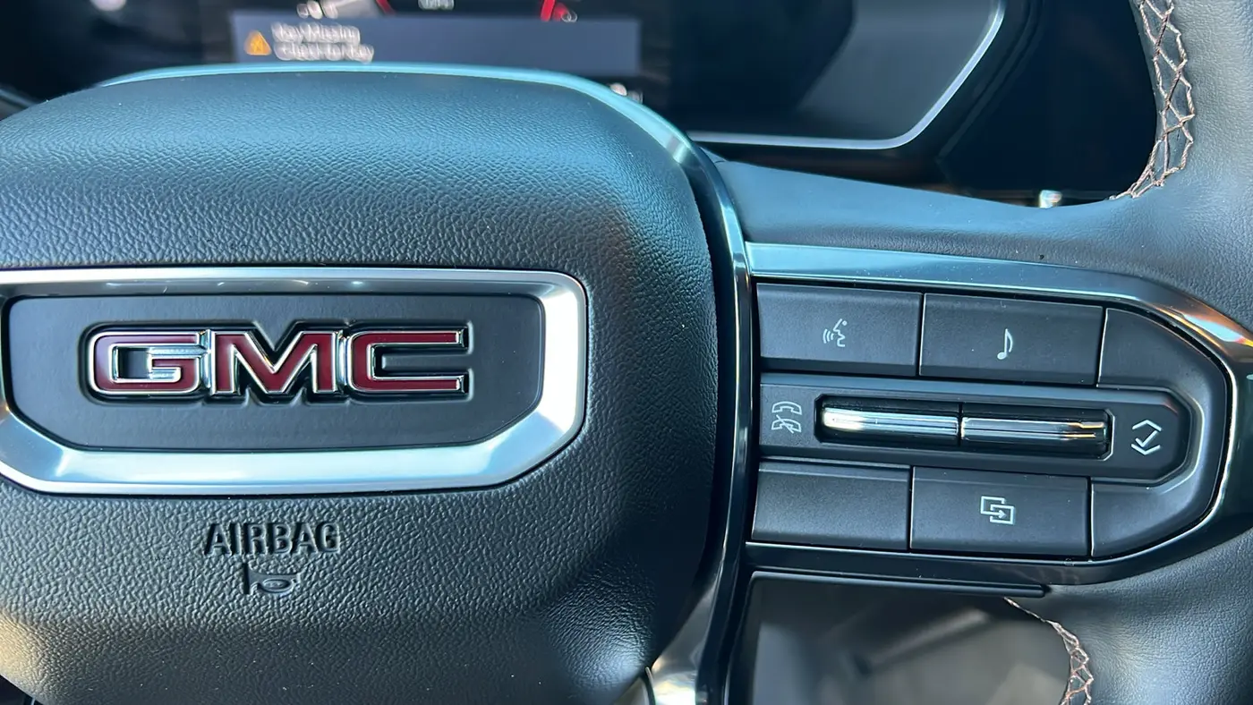 2023 GMC Canyon AT4