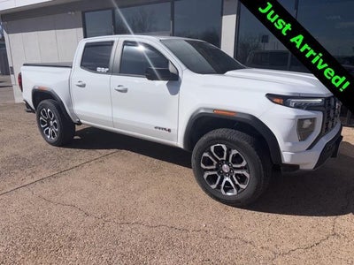 2023 GMC Canyon 4X4 AT4 4DR Crew Cab 5 FT. SB