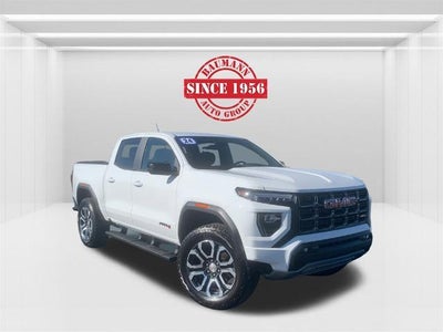 2024 GMC Canyon 4X4 AT4 4DR Crew Cab 5 FT. SB