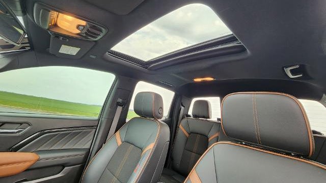 2024 GMC Canyon AT4