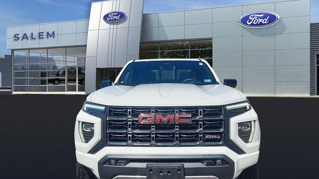 2024 GMC Canyon AT4