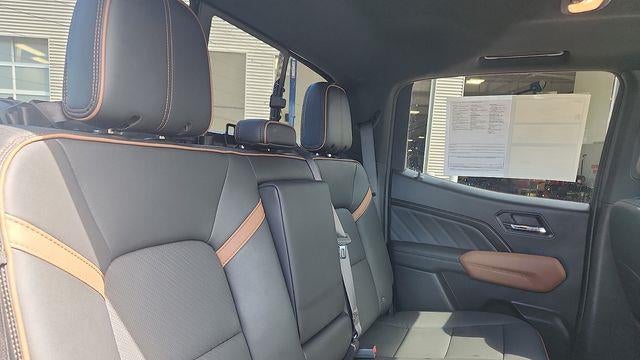2024 GMC Canyon AT4
