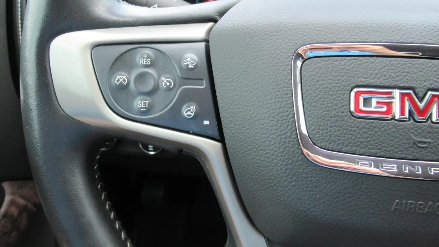 2022 GMC Canyon Denali