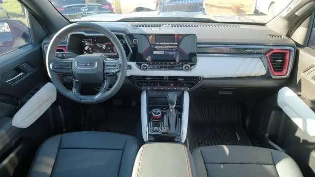 2023 GMC Canyon AT4X