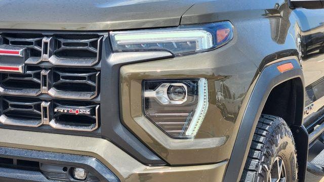 2023 GMC Canyon AT4X