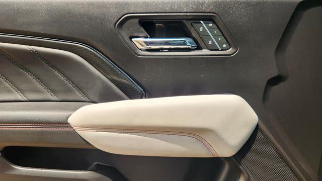 2023 GMC Canyon AT4X
