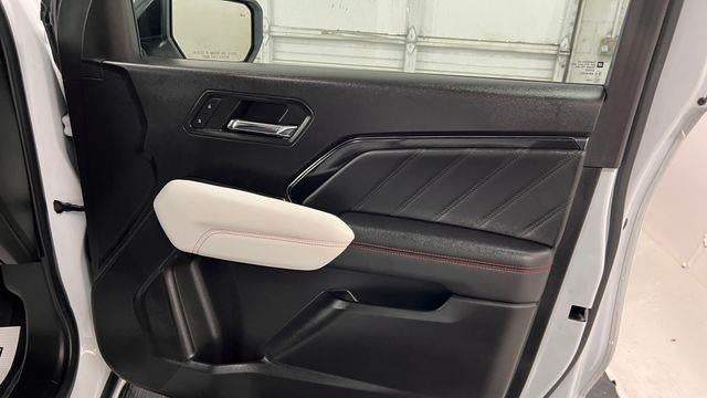 2023 GMC Canyon AT4X
