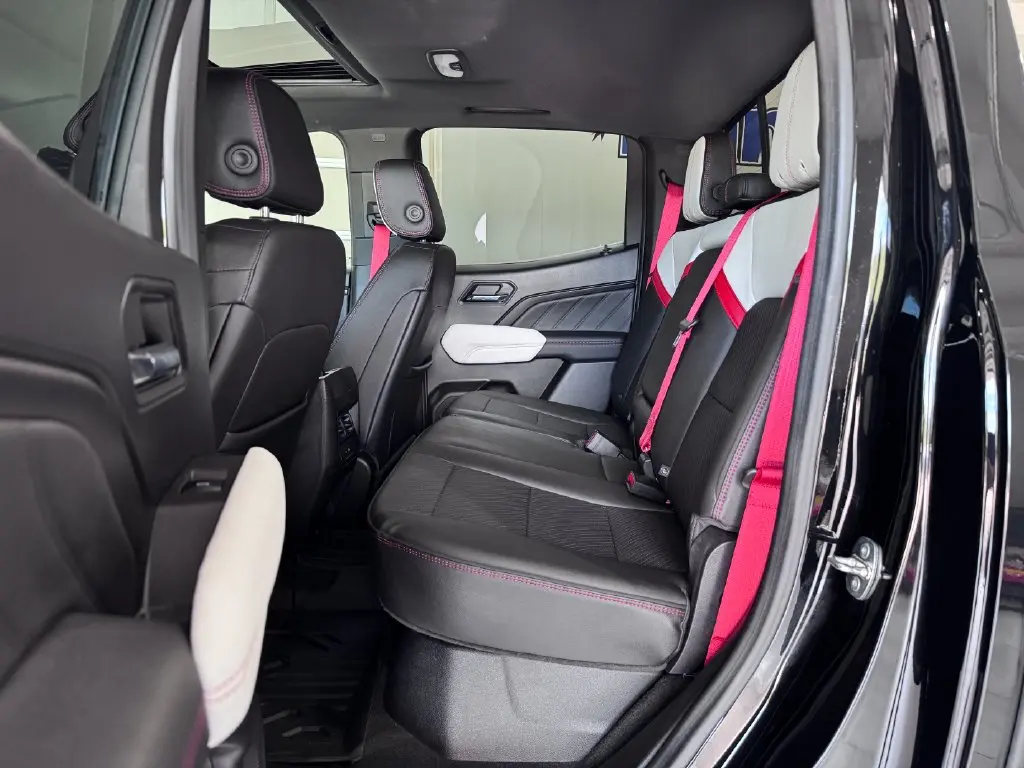 2023 GMC Canyon - $47,987