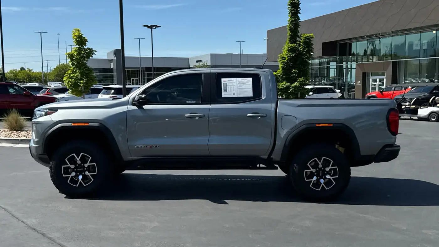 2024 GMC Canyon AT4X