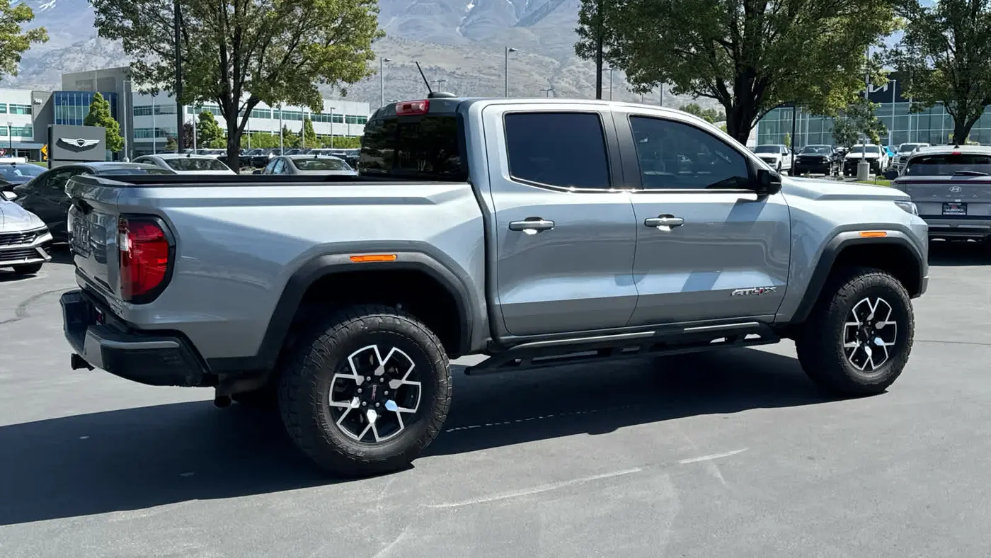 2024 GMC Canyon AT4X