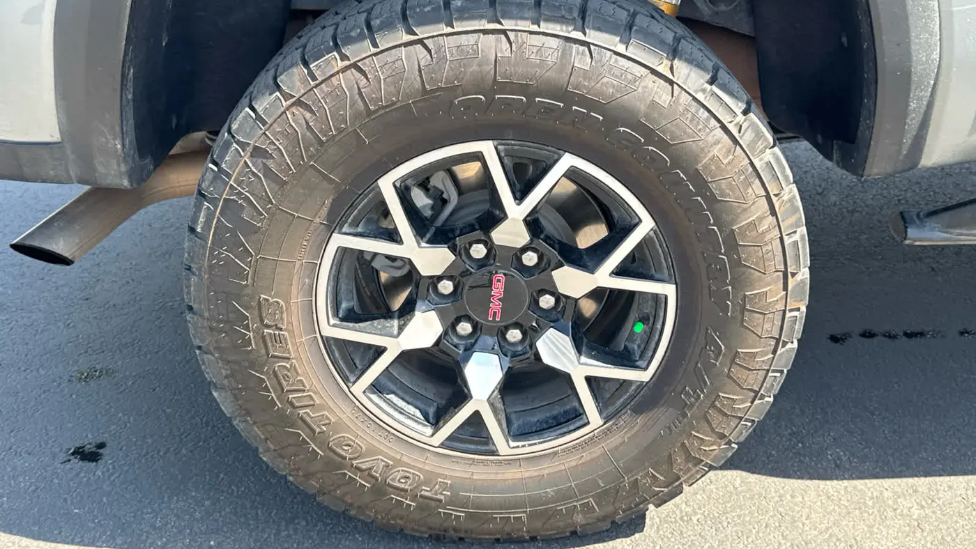 2024 GMC Canyon AT4X