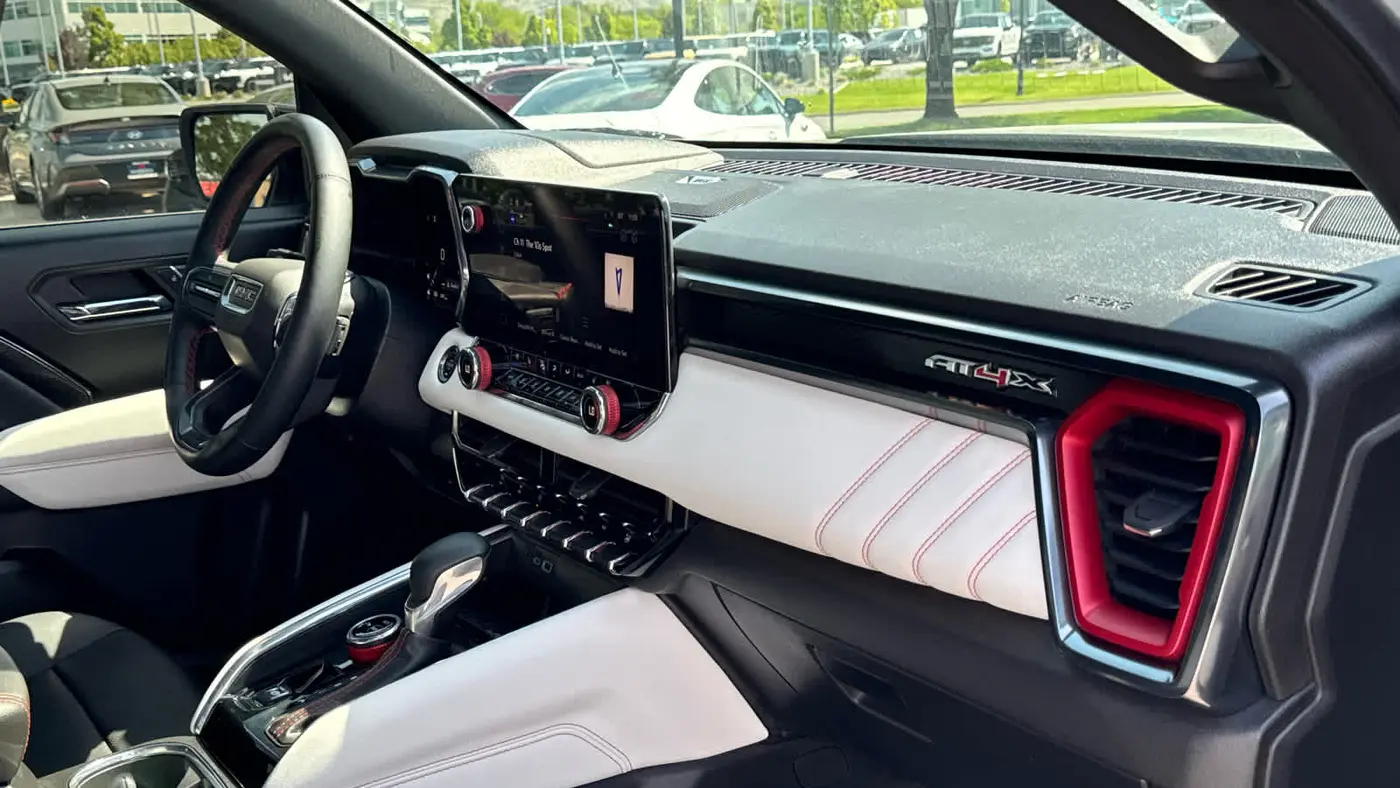 2024 GMC Canyon AT4X
