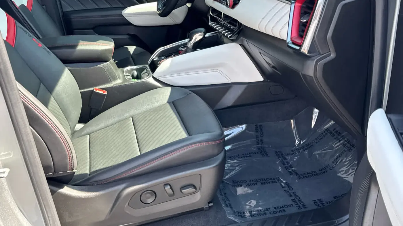 2024 GMC Canyon AT4X