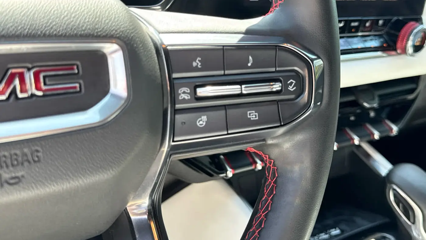 2024 GMC Canyon AT4X