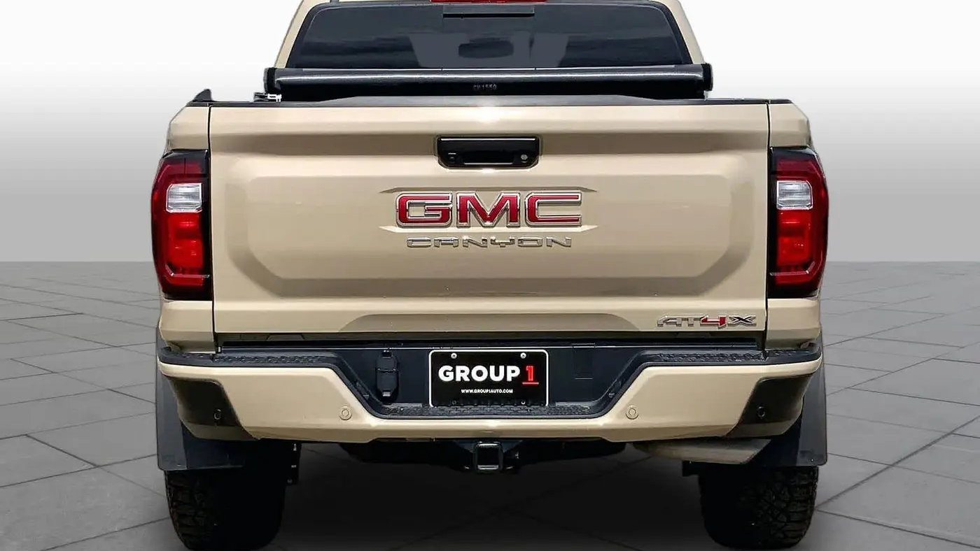 2024 GMC Canyon AT4X