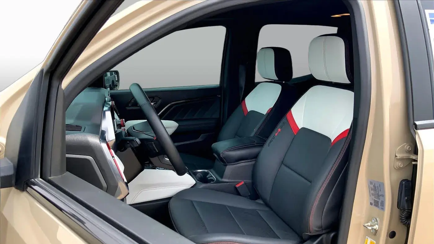 2024 GMC Canyon AT4X