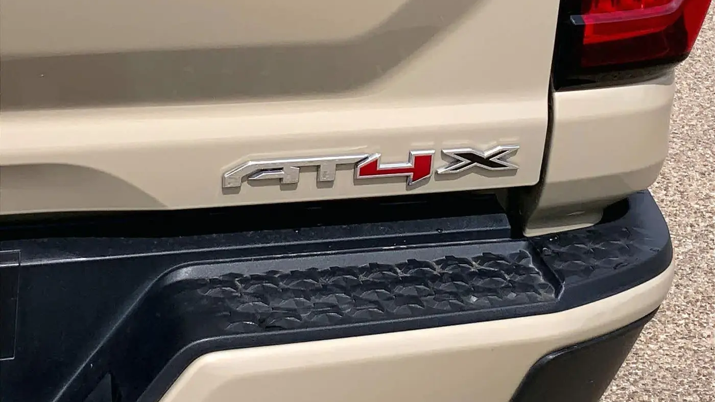 2024 GMC Canyon AT4X
