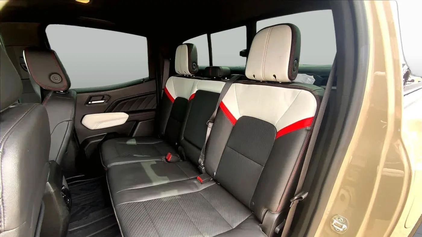 2024 GMC Canyon AT4X