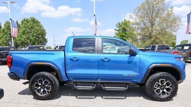 2023 GMC Canyon AT4X