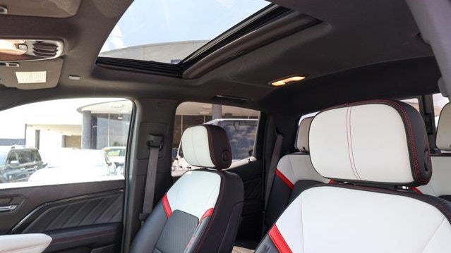 2023 GMC Canyon AT4X
