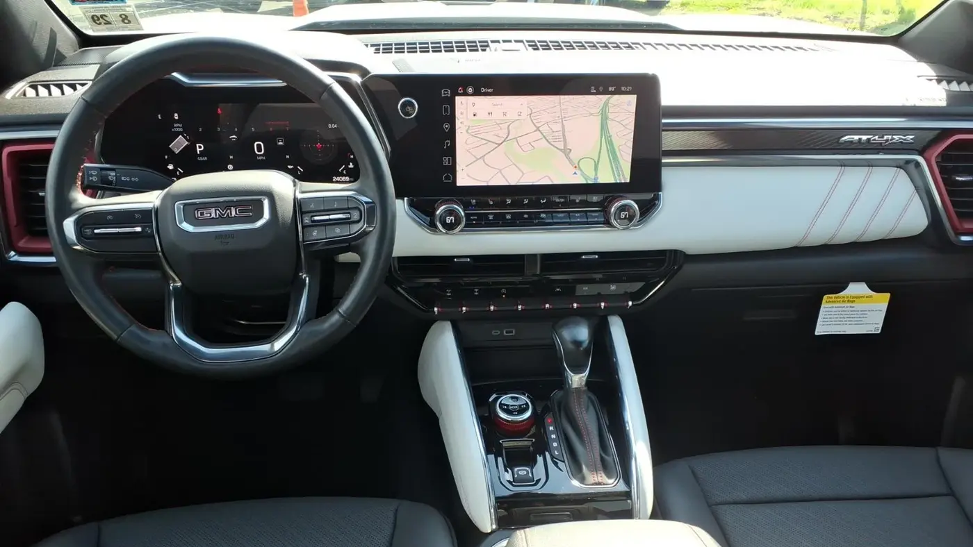 2024 GMC Canyon AT4X