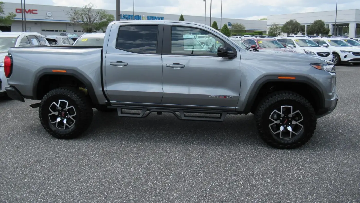 2024 GMC Canyon AT4X