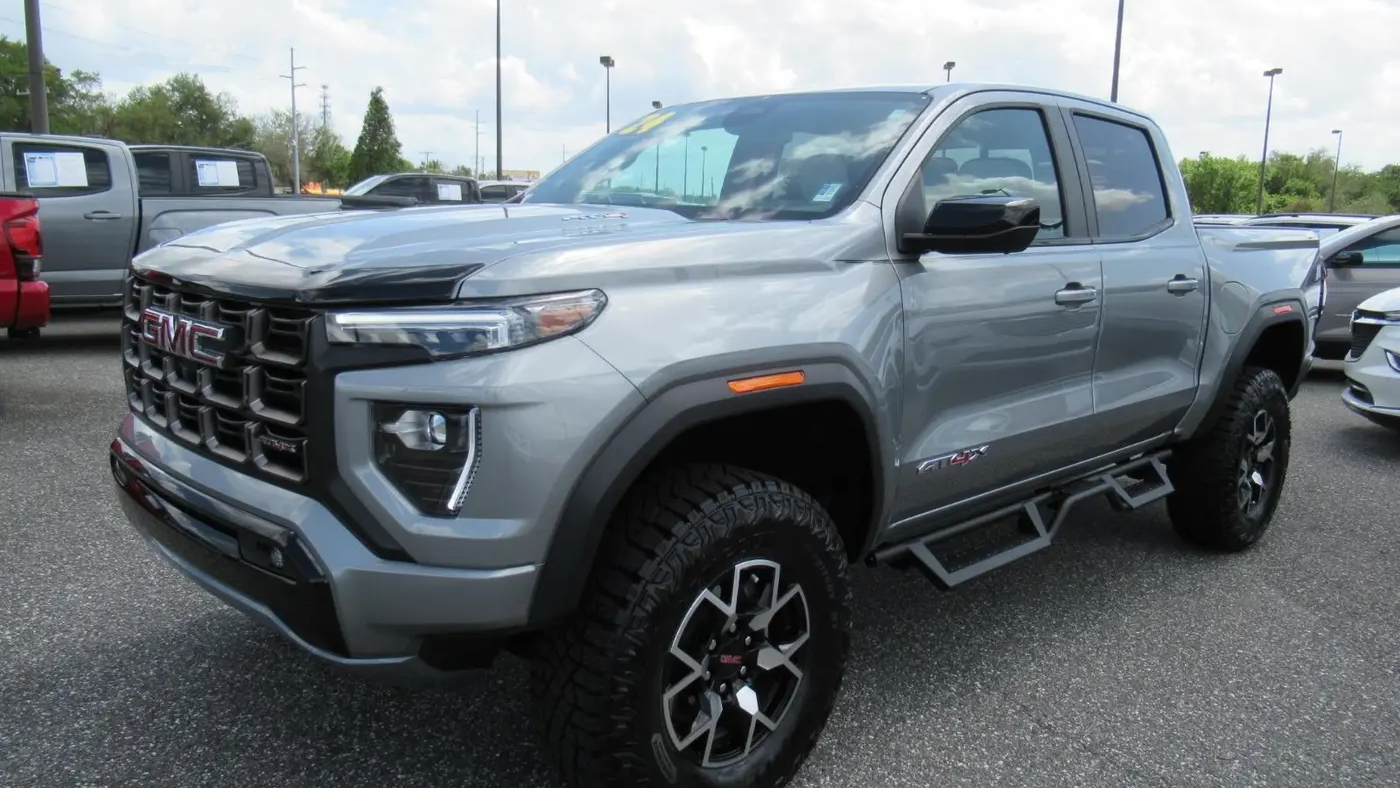 2024 GMC Canyon AT4X