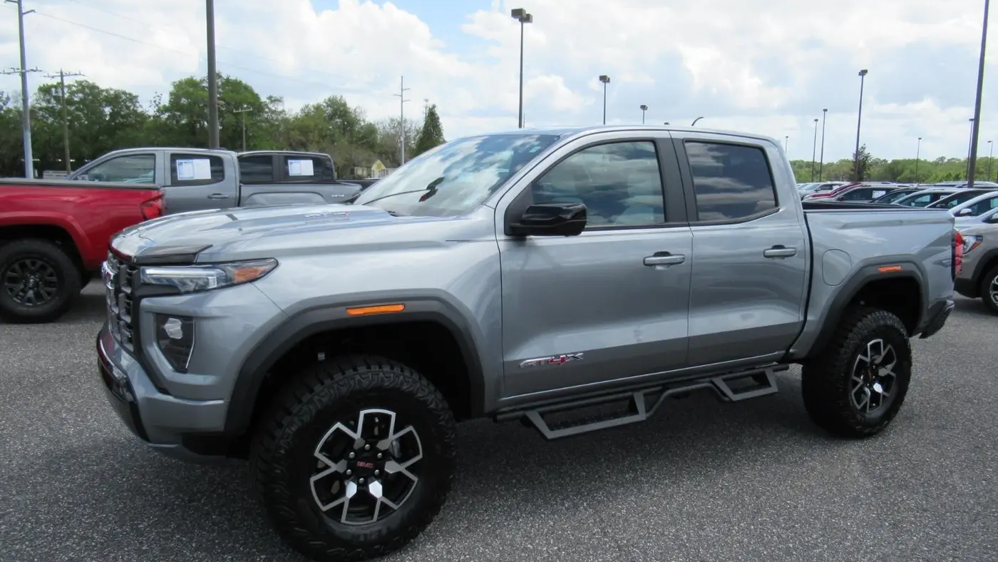 2024 GMC Canyon AT4X