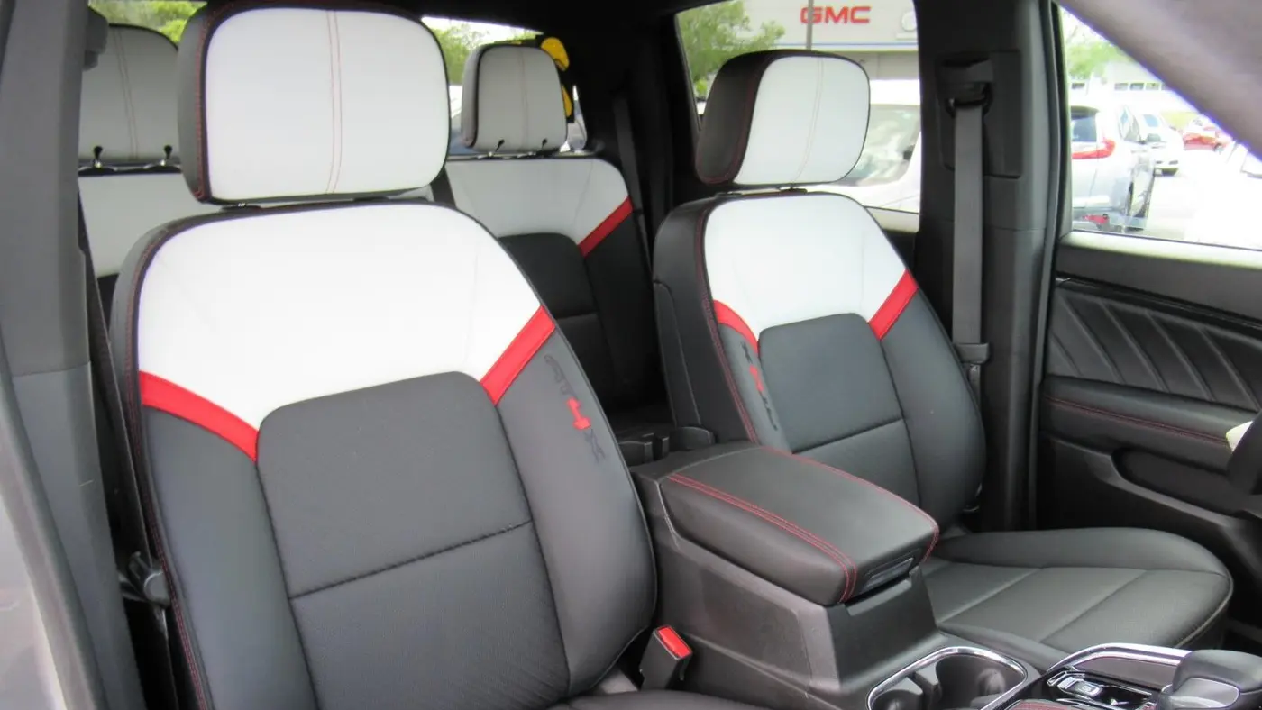 2024 GMC Canyon AT4X