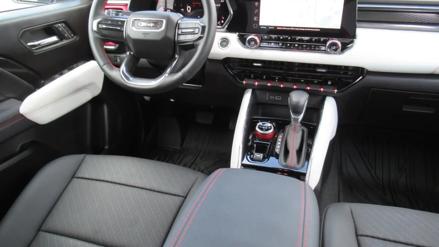 2024 GMC Canyon AT4X