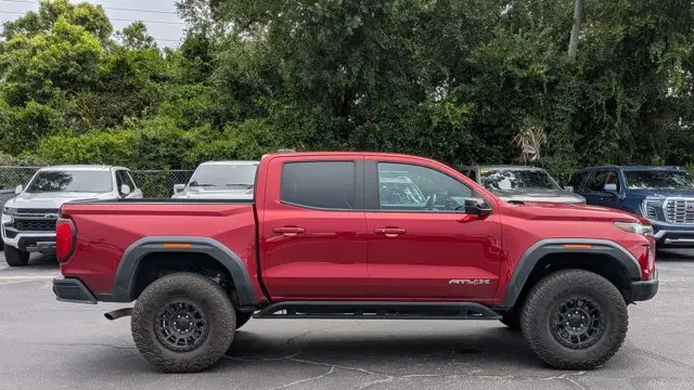 2024 GMC Canyon AT4X