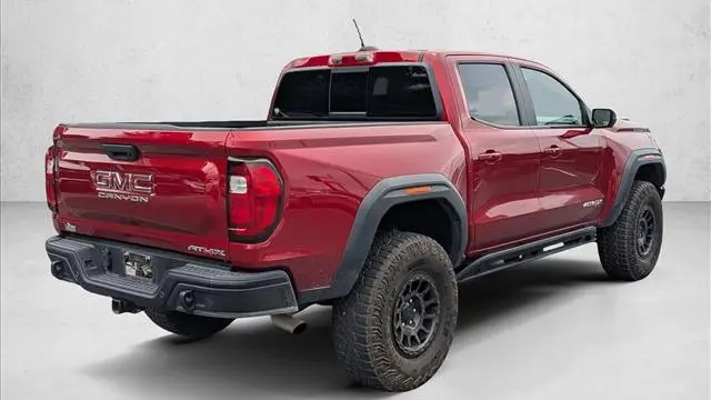 2024 GMC Canyon AT4X