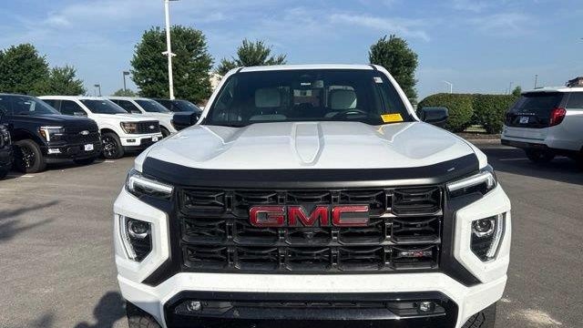 2024 GMC Canyon AT4X