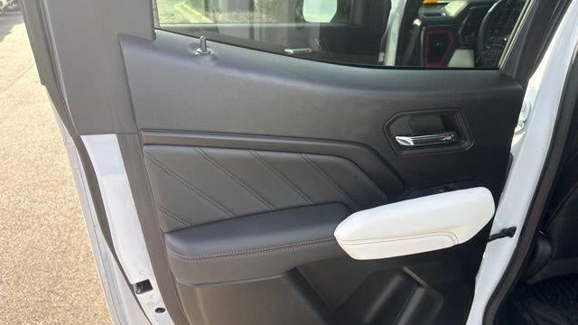 2024 GMC Canyon AT4X