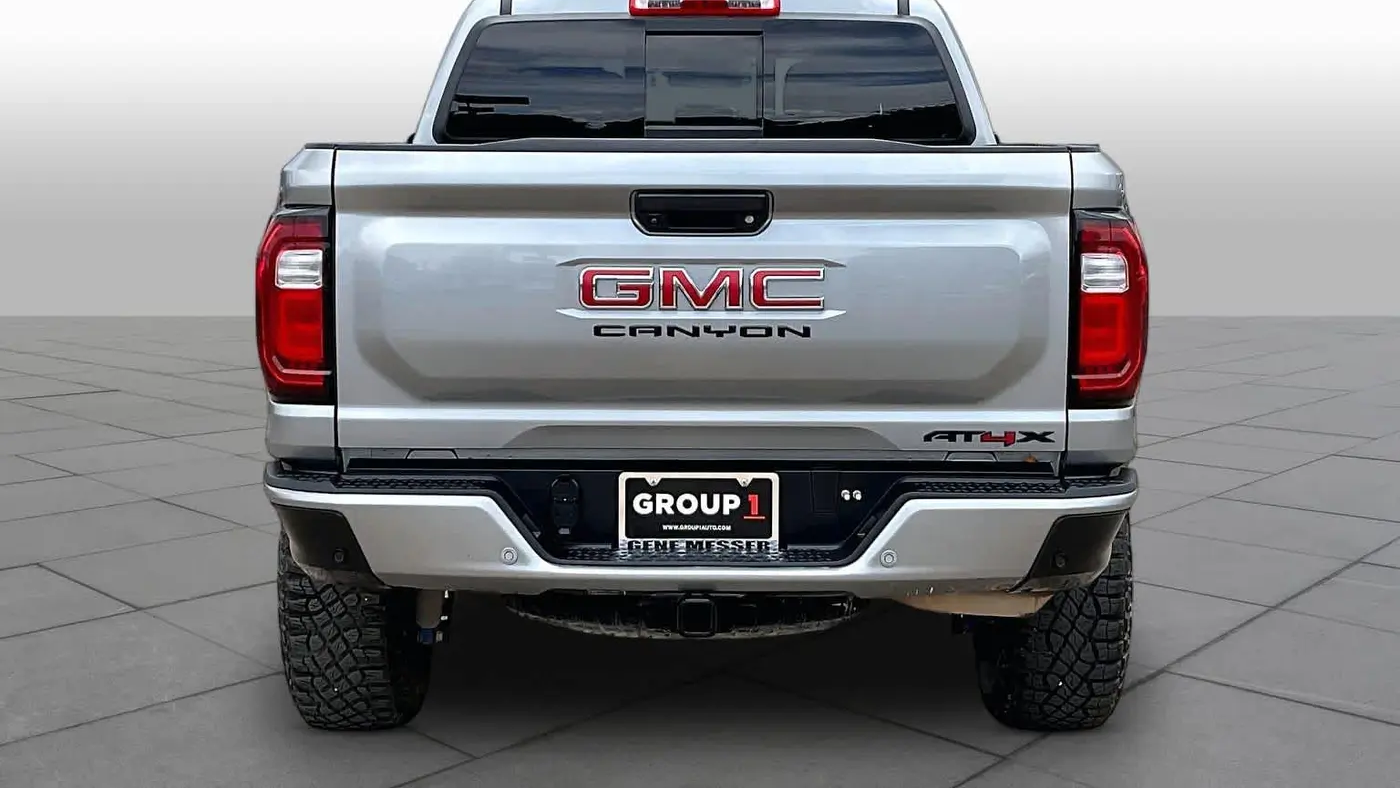 2024 GMC Canyon AT4X