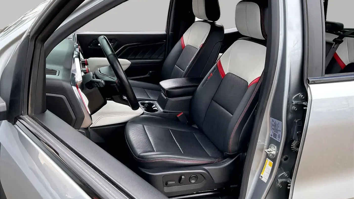 2024 GMC Canyon AT4X