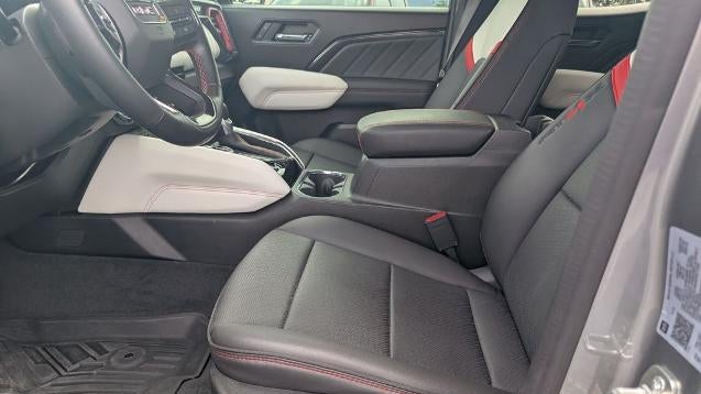 2023 GMC Canyon AT4X