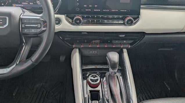 2023 GMC Canyon AT4X