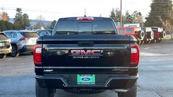 2024 GMC Canyon AT4X