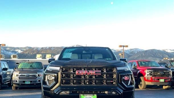 2024 GMC Canyon AT4X