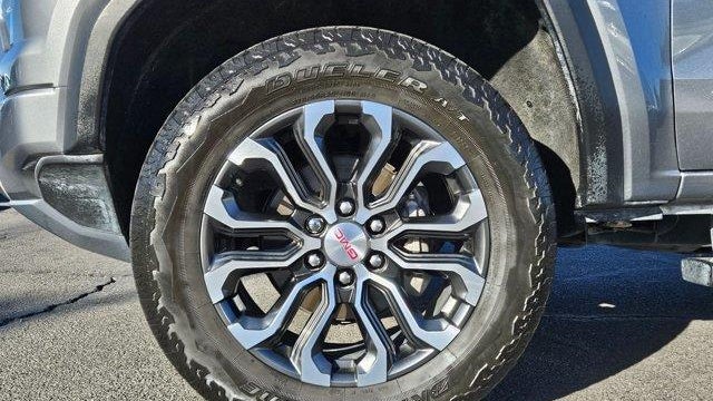 2023 GMC Canyon Denali